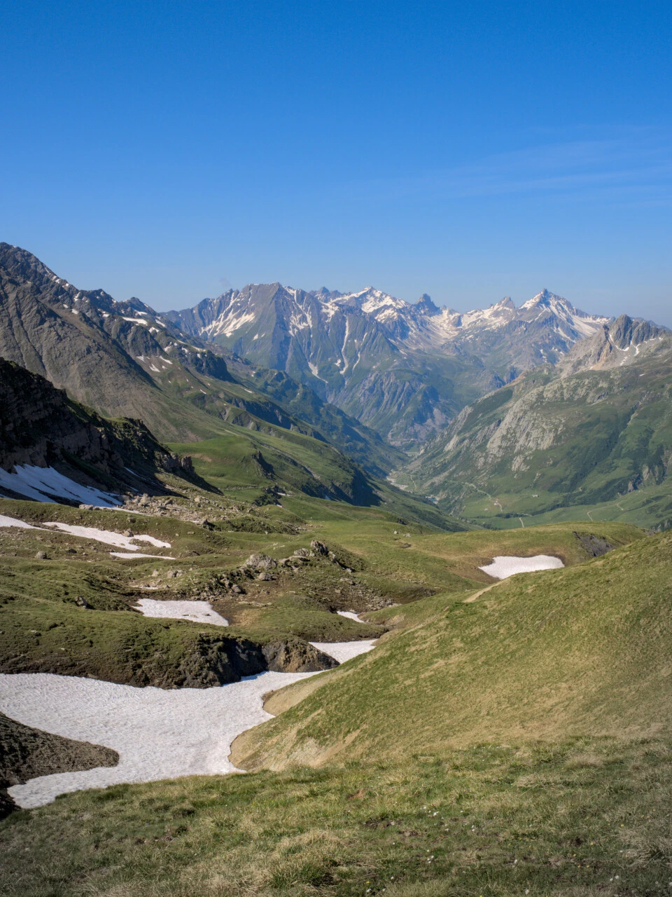 Almweiden und Firnfelder im Val Veni, Sommerstimmung